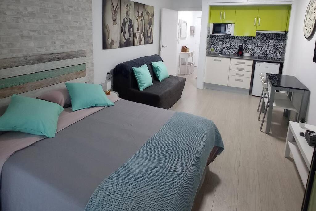 Apartamento Con Piscina A 2 Minutos De La Playa!!! Lloret de Mar Dış mekan fotoğraf