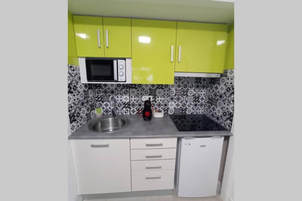 Apartamento Con Piscina A 2 Minutos De La Playa!!! Lloret de Mar Dış mekan fotoğraf